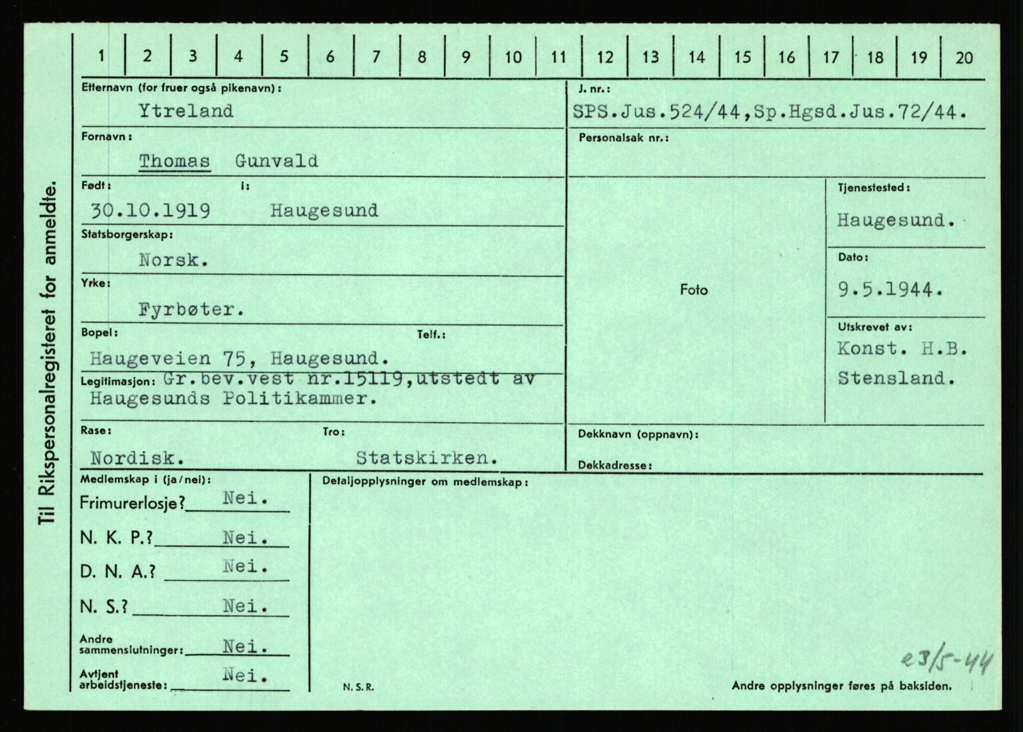 Statspolitiet - Hovedkontoret / Osloavdelingen, AV/RA-S-1329/C/Ca/L0016: Uberg - Øystese, 1943-1945, s. 3243