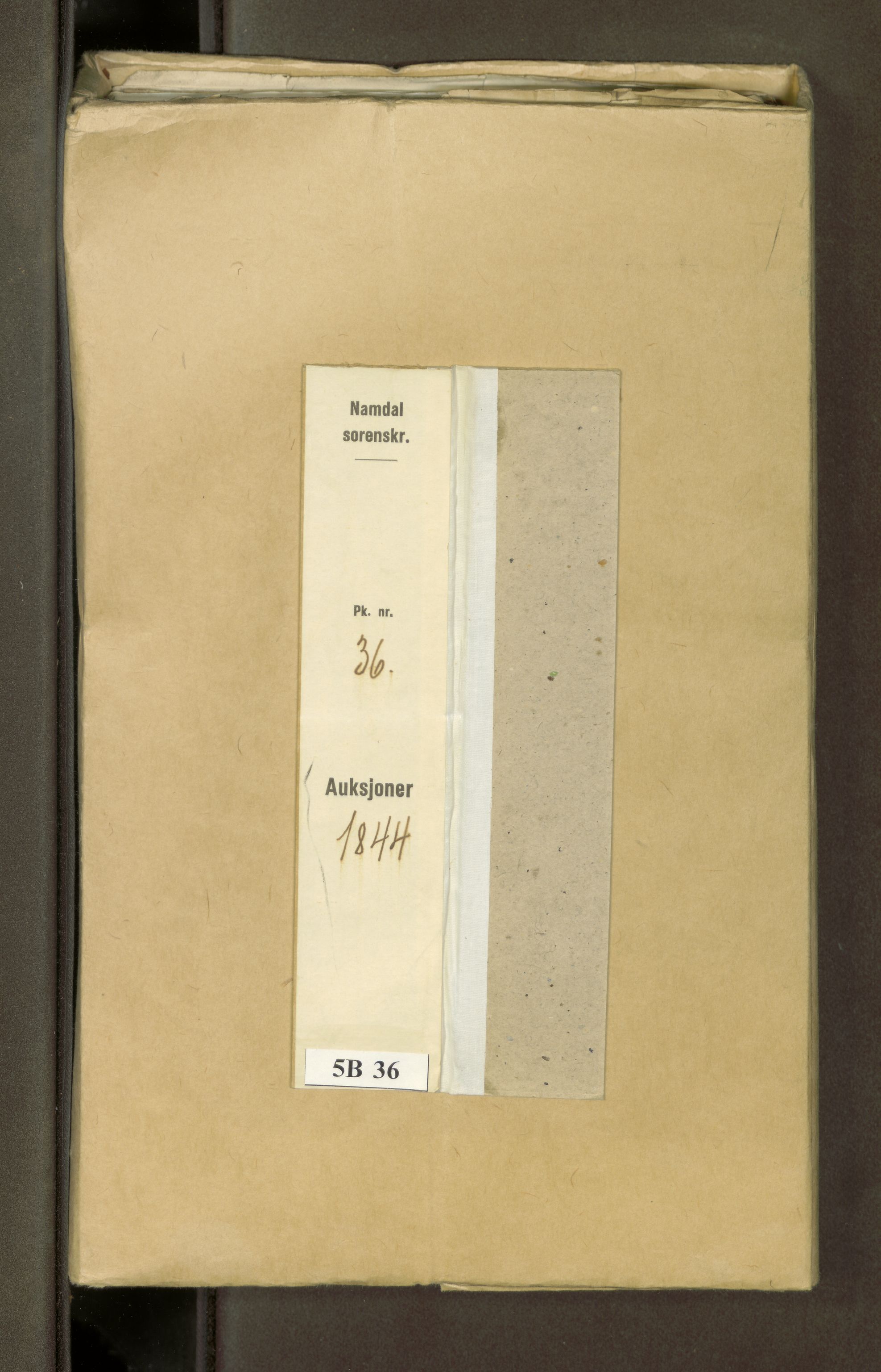Namdal sorenskriveri, SAT/A-4133/1/5/5B/L0036: Auksjonsdokument, 1844, s. 1