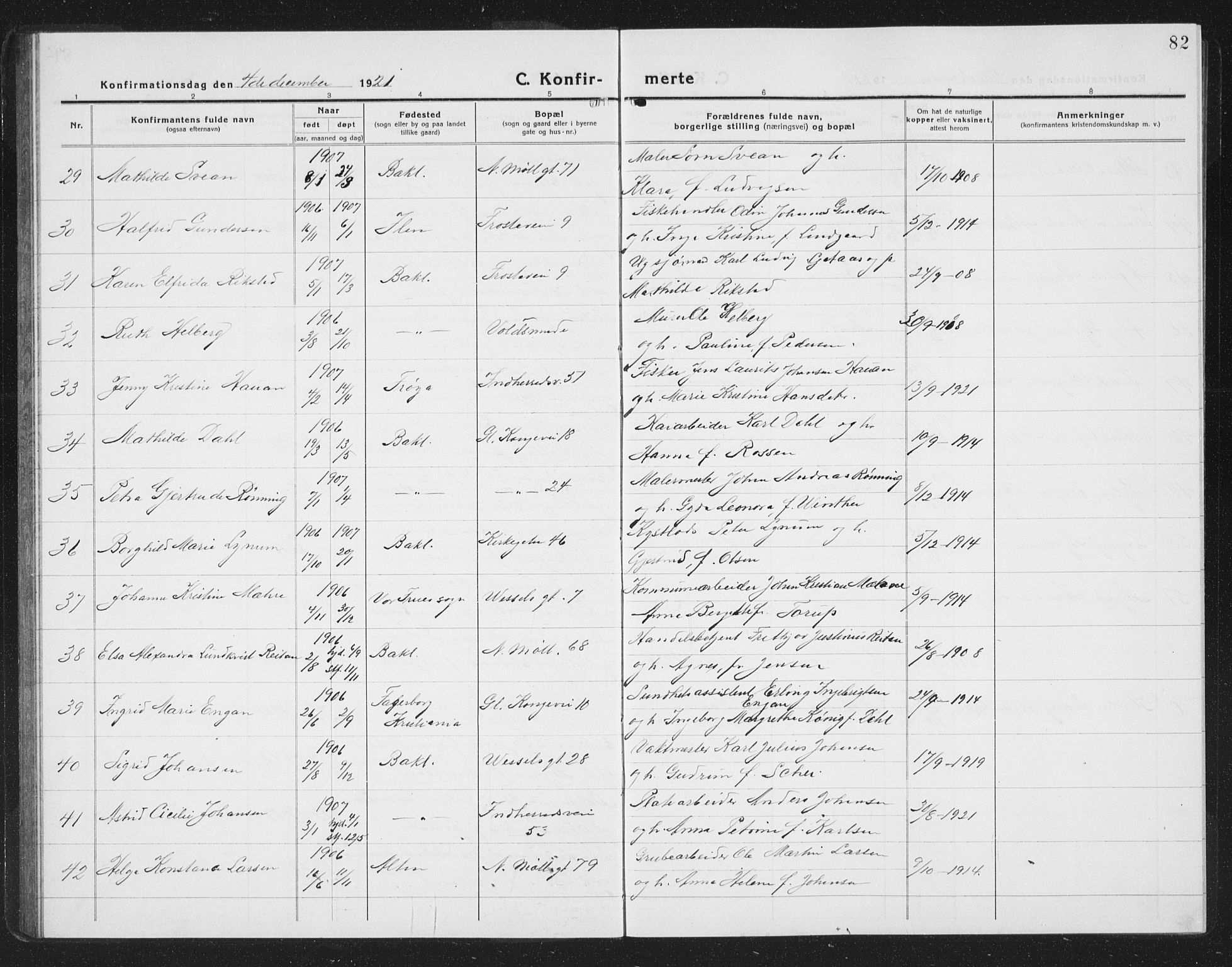 Ministerialprotokoller, klokkerbøker og fødselsregistre - Sør-Trøndelag, AV/SAT-A-1456/605/L0258: Klokkerbok nr. 605C05, 1918-1930, s. 82