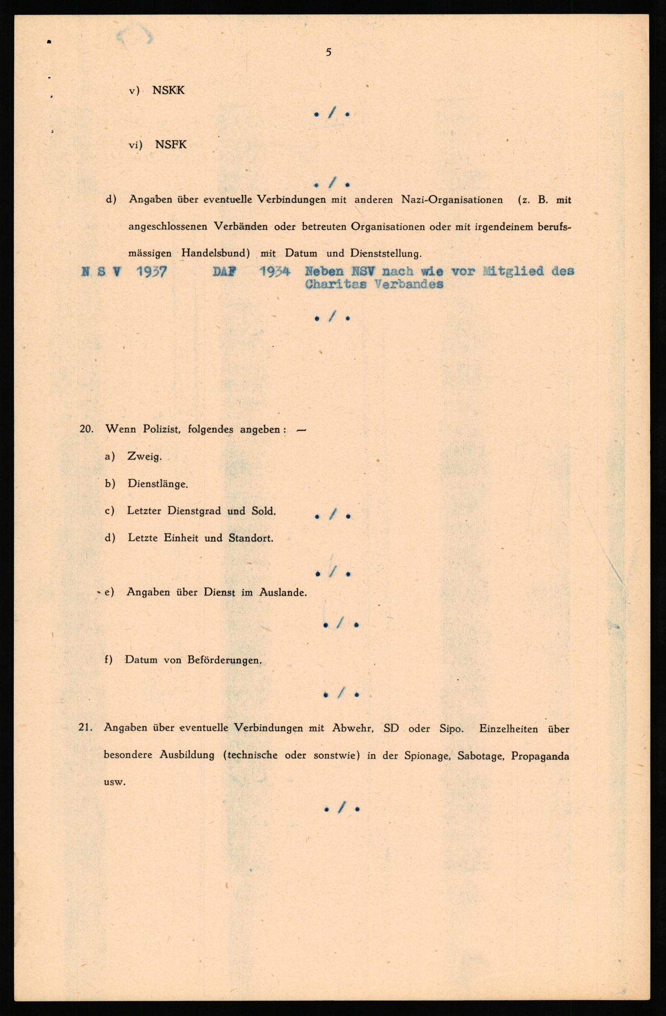 Forsvaret, Forsvarets overkommando II, AV/RA-RAFA-3915/D/Db/L0036: CI Questionaires. Tyske okkupasjonsstyrker i Norge. Tyskere., 1945-1946, s. 48