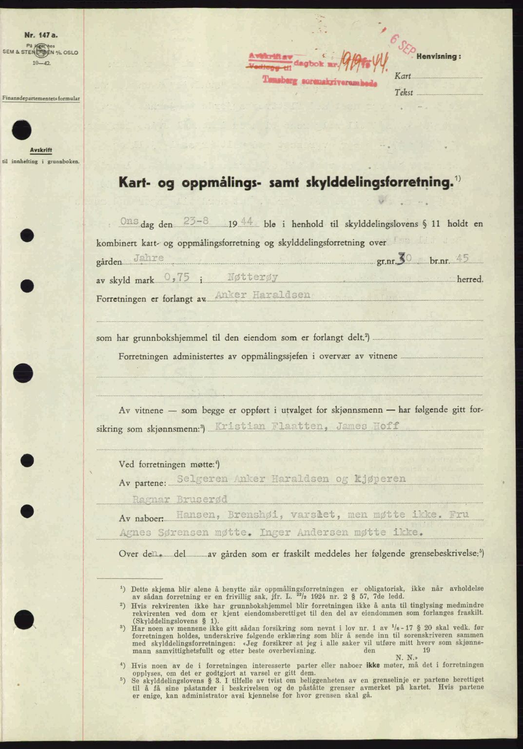 Tønsberg sorenskriveri, AV/SAKO-A-130/G/Ga/Gaa/L0016: Pantebok nr. A16, 1944-1945, Dagboknr: 1919/1944