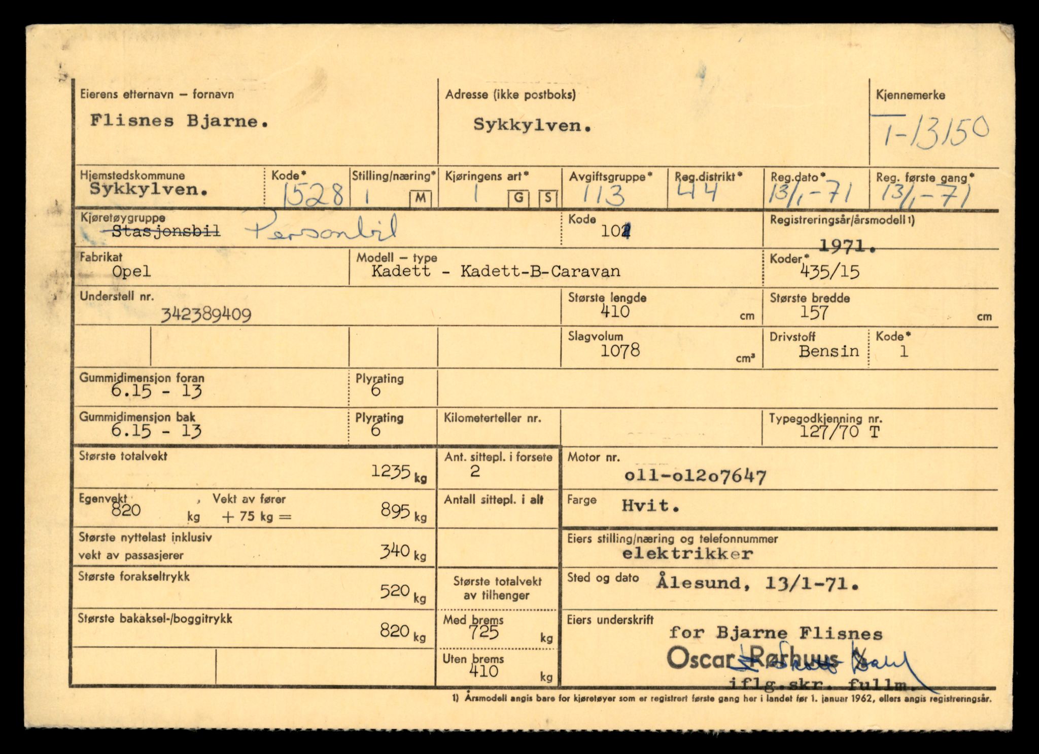 Møre og Romsdal vegkontor - Ålesund trafikkstasjon, AV/SAT-A-4099/F/Fe/L0037: Registreringskort for kjøretøy T 13031 - T 13179, 1927-1998, s. 2343