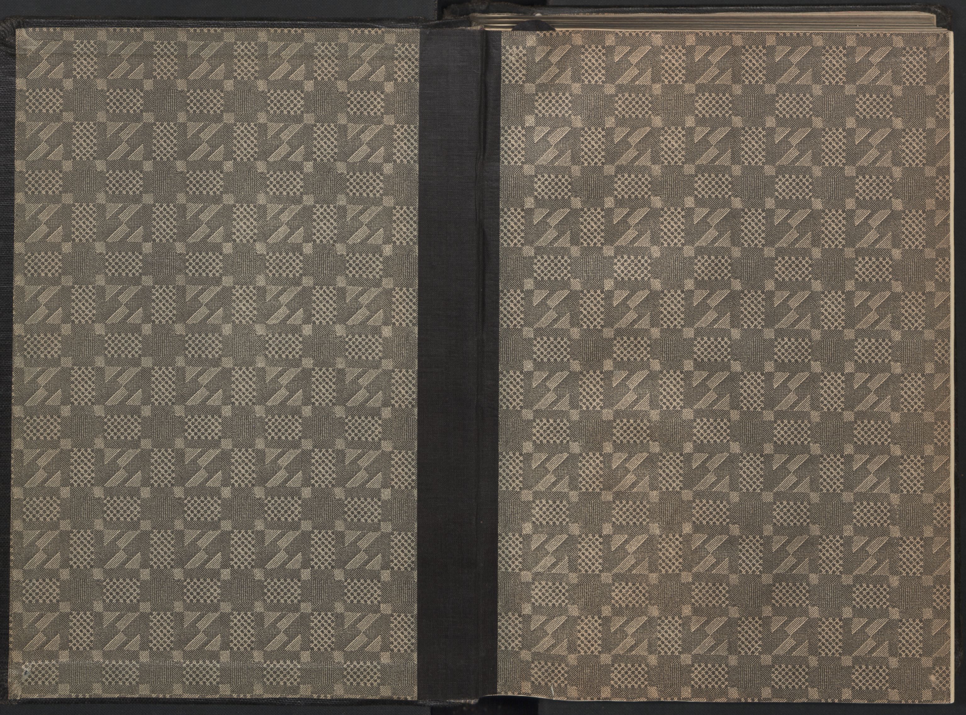 Østfold jordskifterett, AV/SAO-A-10240/F/Fc/L0007: Forhandlingsprotokoller, 1941-1947