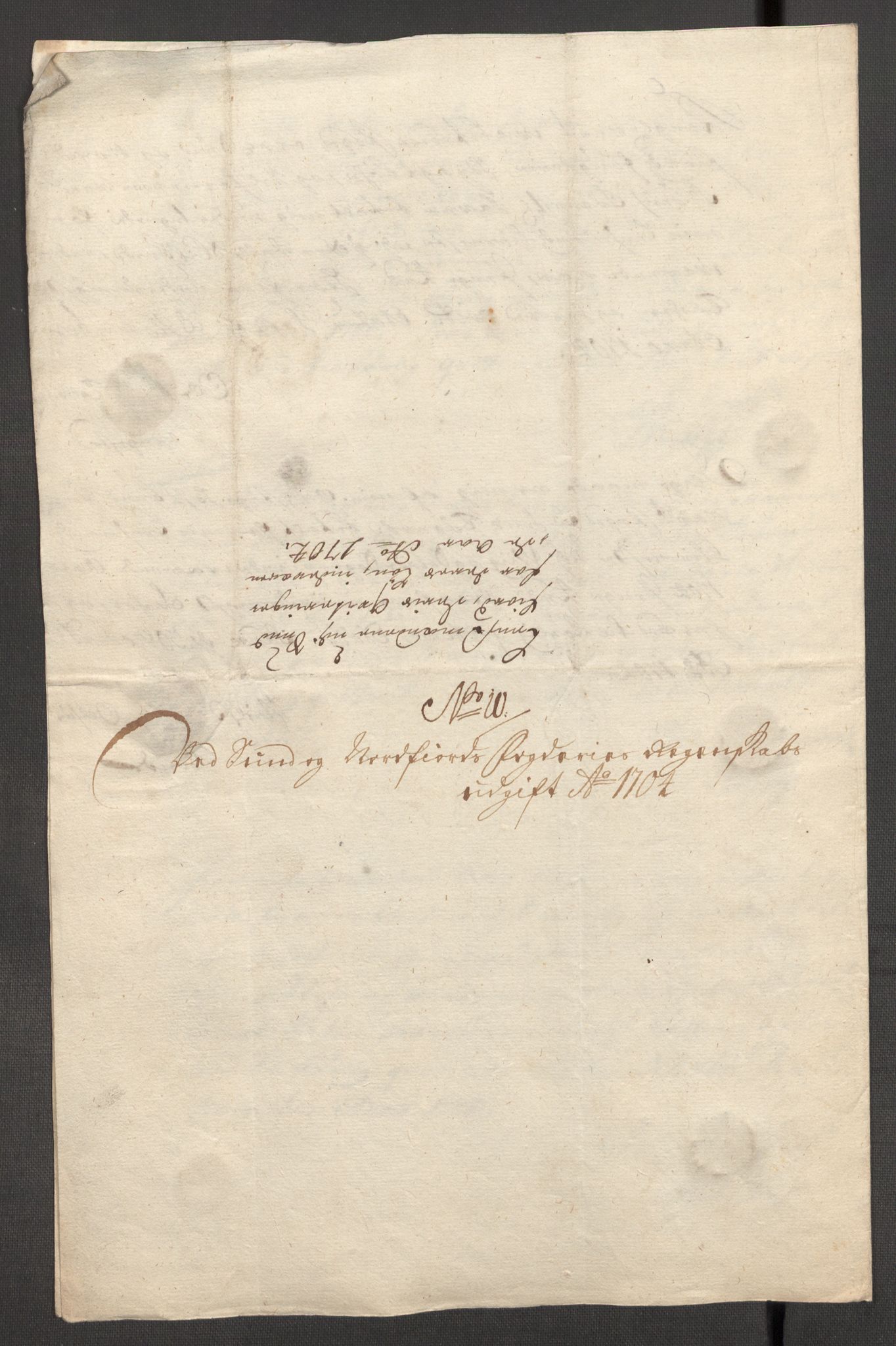 Rentekammeret inntil 1814, Reviderte regnskaper, Fogderegnskap, RA/EA-4092/R53/L3428: Fogderegnskap Sunn- og Nordfjord, 1704, s. 263