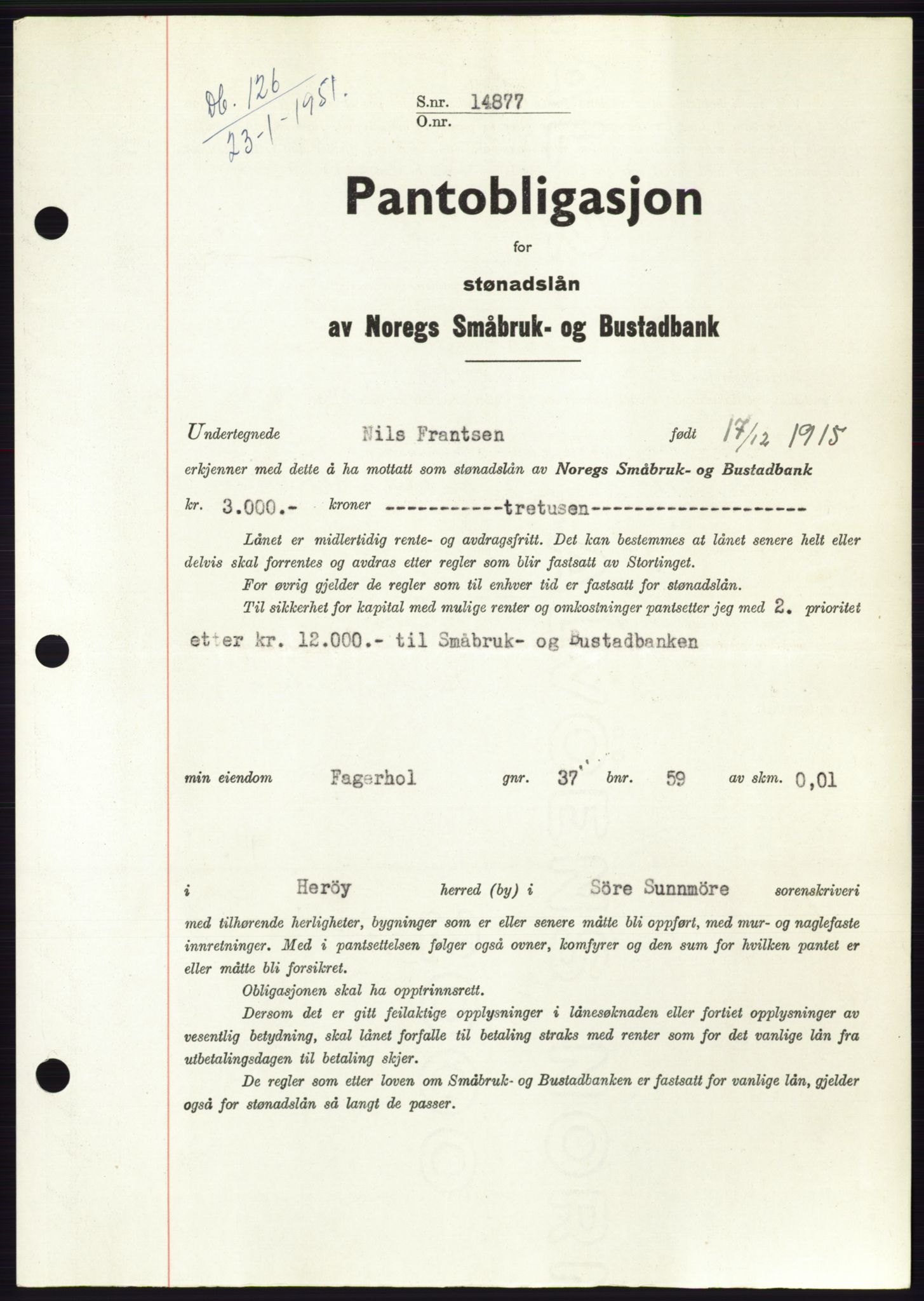 Søre Sunnmøre sorenskriveri, SAT/A-4122/1/2/2C/L0119: Pantebok nr. 7B, 1950-1951, Dagboknr: 126/1951