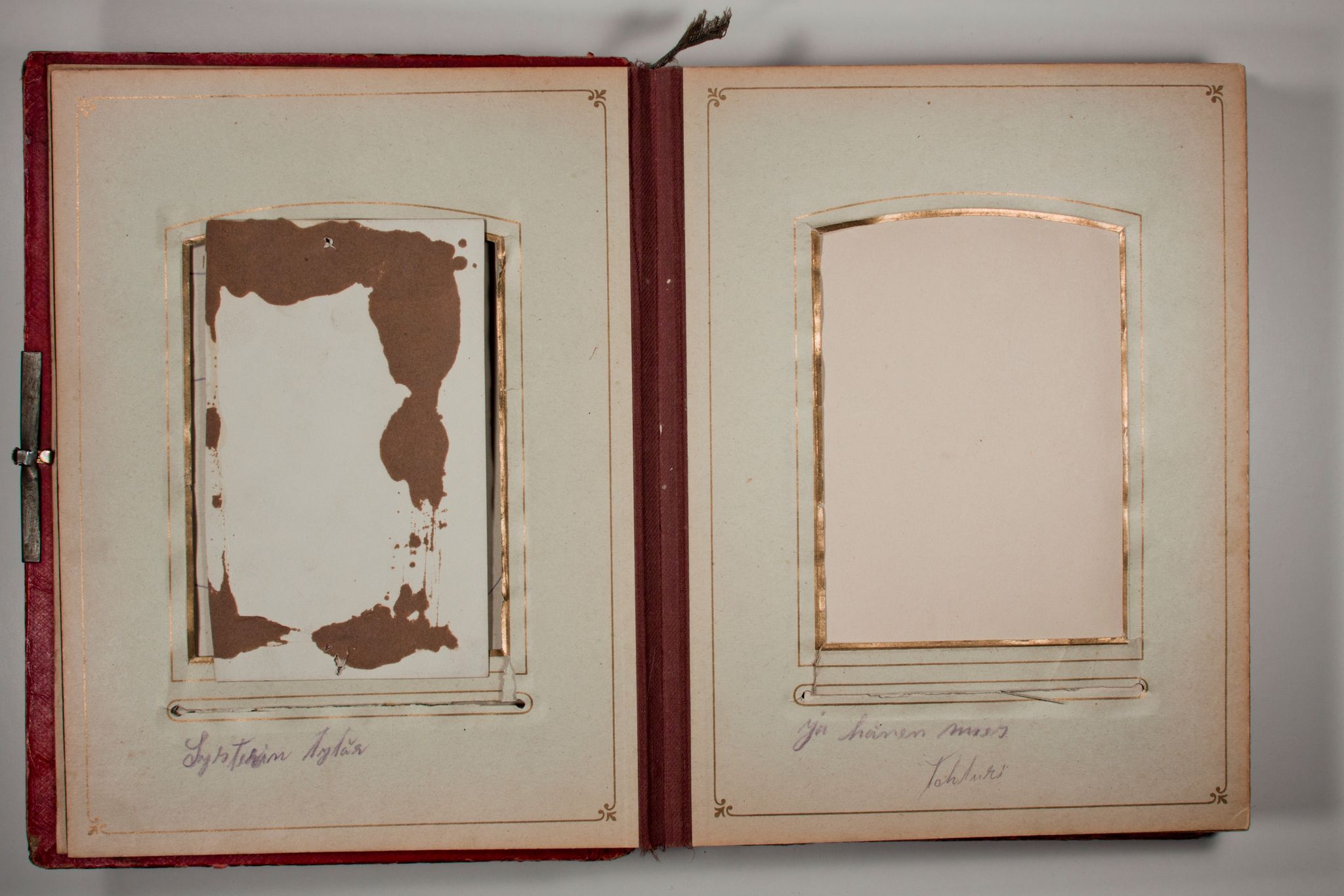 Fotoalbum etter Mathis Kumpula, VAMU/A-0529/U/L0001: Fotoalbum, 1909