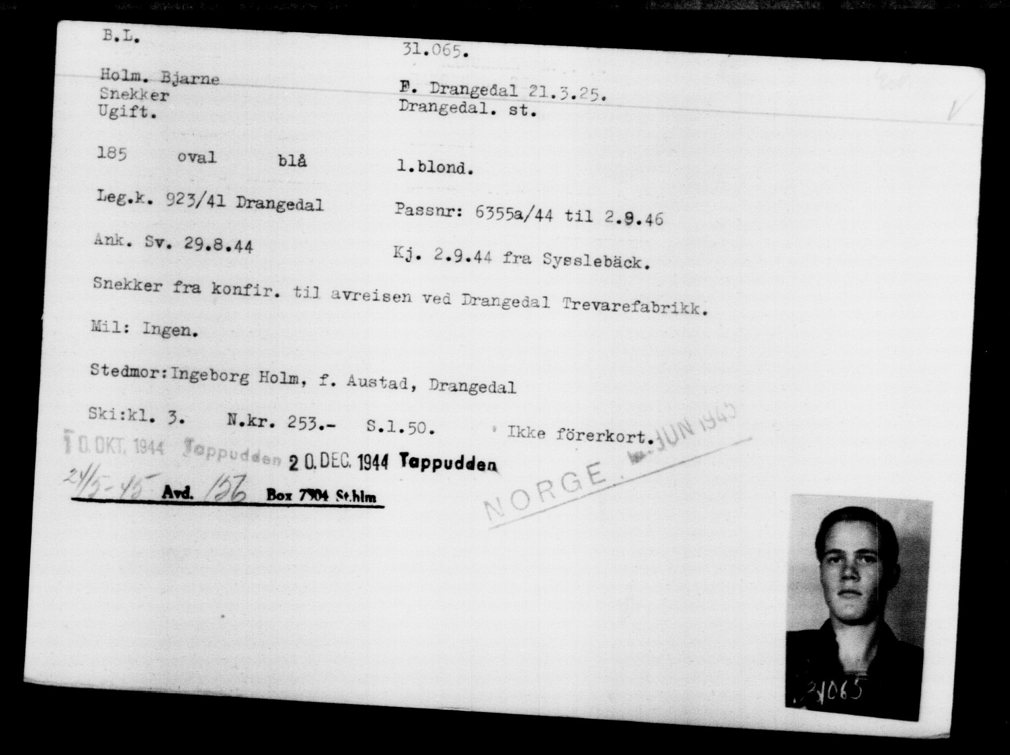 Utenriksstasjonene, Legasjonen i Stockholm, Flyktningkontoret, AV/RA-S-6753/V/Va/L0012: Kjesäterkartoteket, flyktninger med registreringsnr. 28300-31566, 1940-1945, s. 2997
