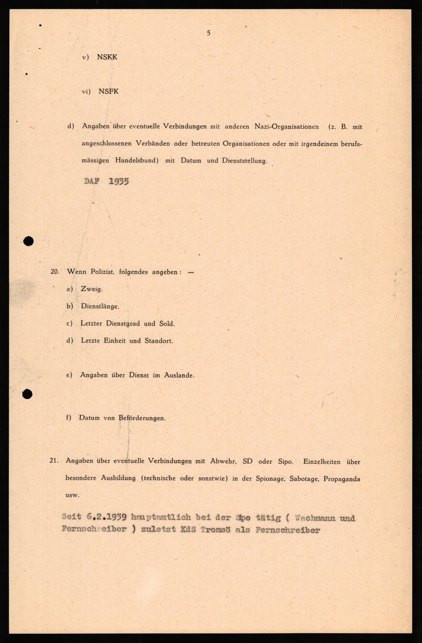 Forsvaret, Forsvarets overkommando II, AV/RA-RAFA-3915/D/Db/L0035: CI Questionaires. Tyske okkupasjonsstyrker i Norge. Tyskere., 1945-1946, s. 364