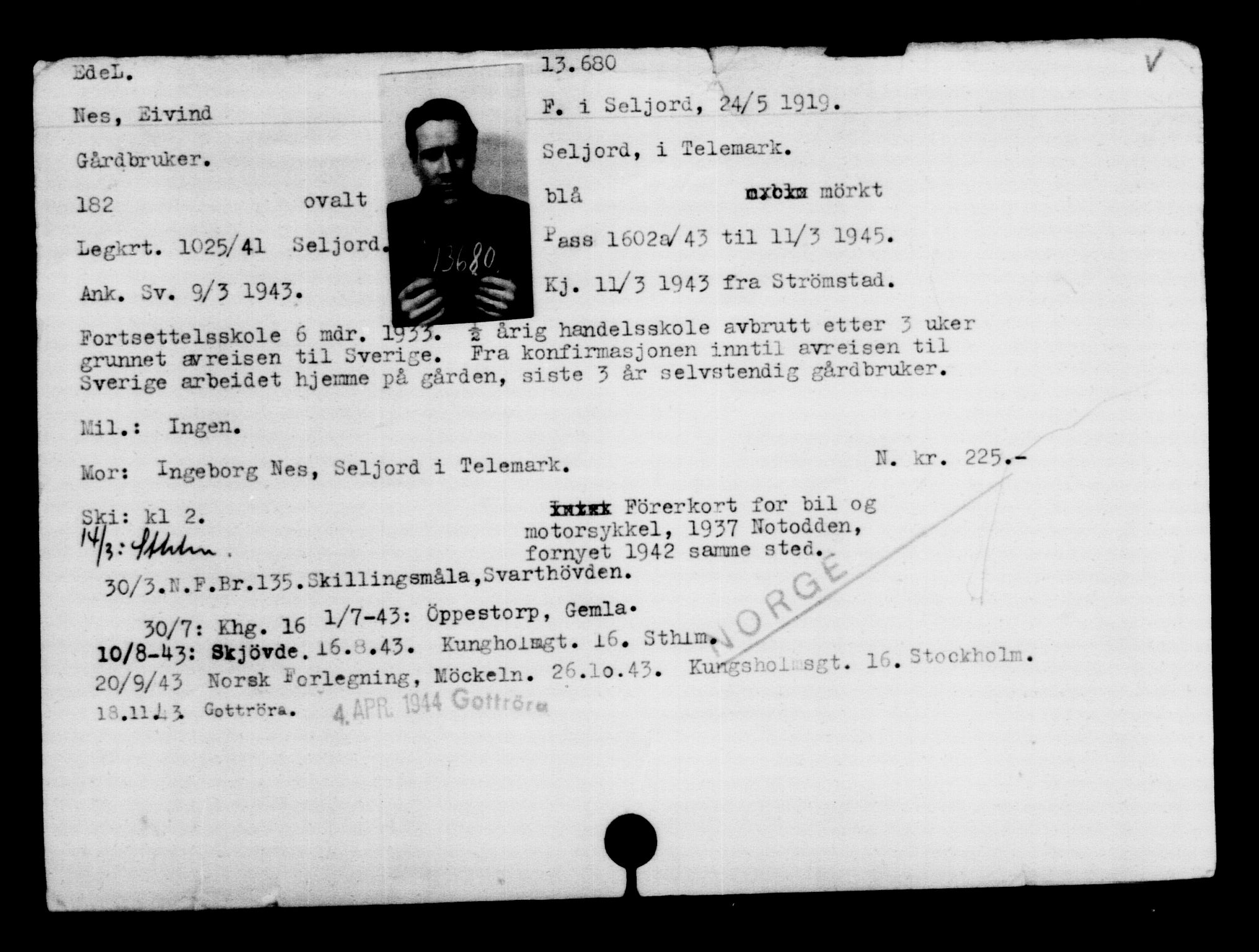 Den Kgl. Norske Legasjons Flyktningskontor, AV/RA-S-6753/V/Va/L0007: Kjesäterkartoteket.  Flyktningenr. 12700-15723, 1940-1945, s. 1111