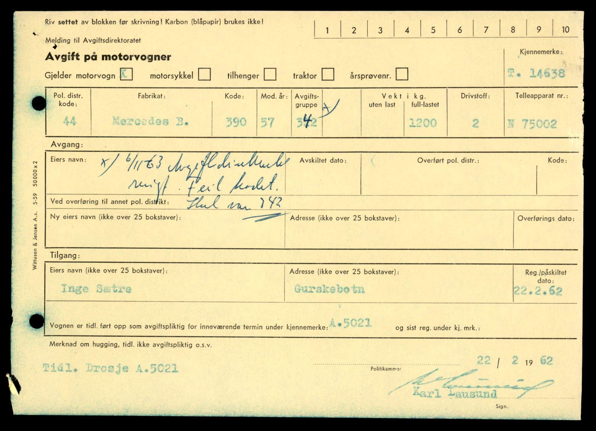 Møre og Romsdal vegkontor - Ålesund trafikkstasjon, AV/SAT-A-4099/F/Fe/L0047: Registreringskort for kjøretøy T 14580 - T 14720, 1927-1998, s. 1479