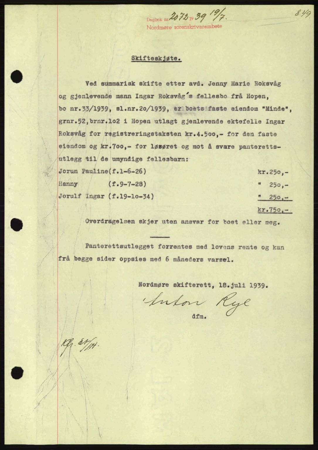 Nordmøre sorenskriveri, SAT/A-4132/1/2/2Ca: Pantebok nr. A86, 1939-1939, Dagboknr: 2072/1939