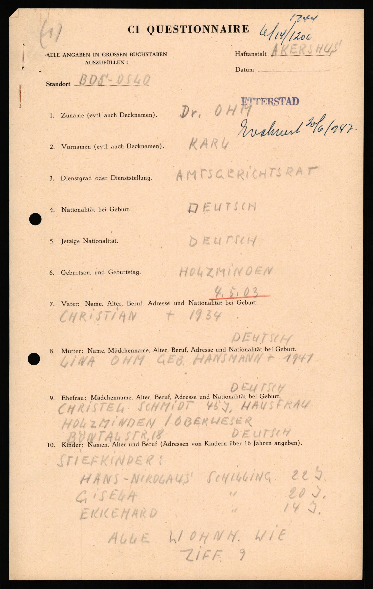 Forsvaret, Forsvarets overkommando II, AV/RA-RAFA-3915/D/Db/L0024: CI Questionaires. Tyske okkupasjonsstyrker i Norge. Tyskere., 1945-1946, s. 467