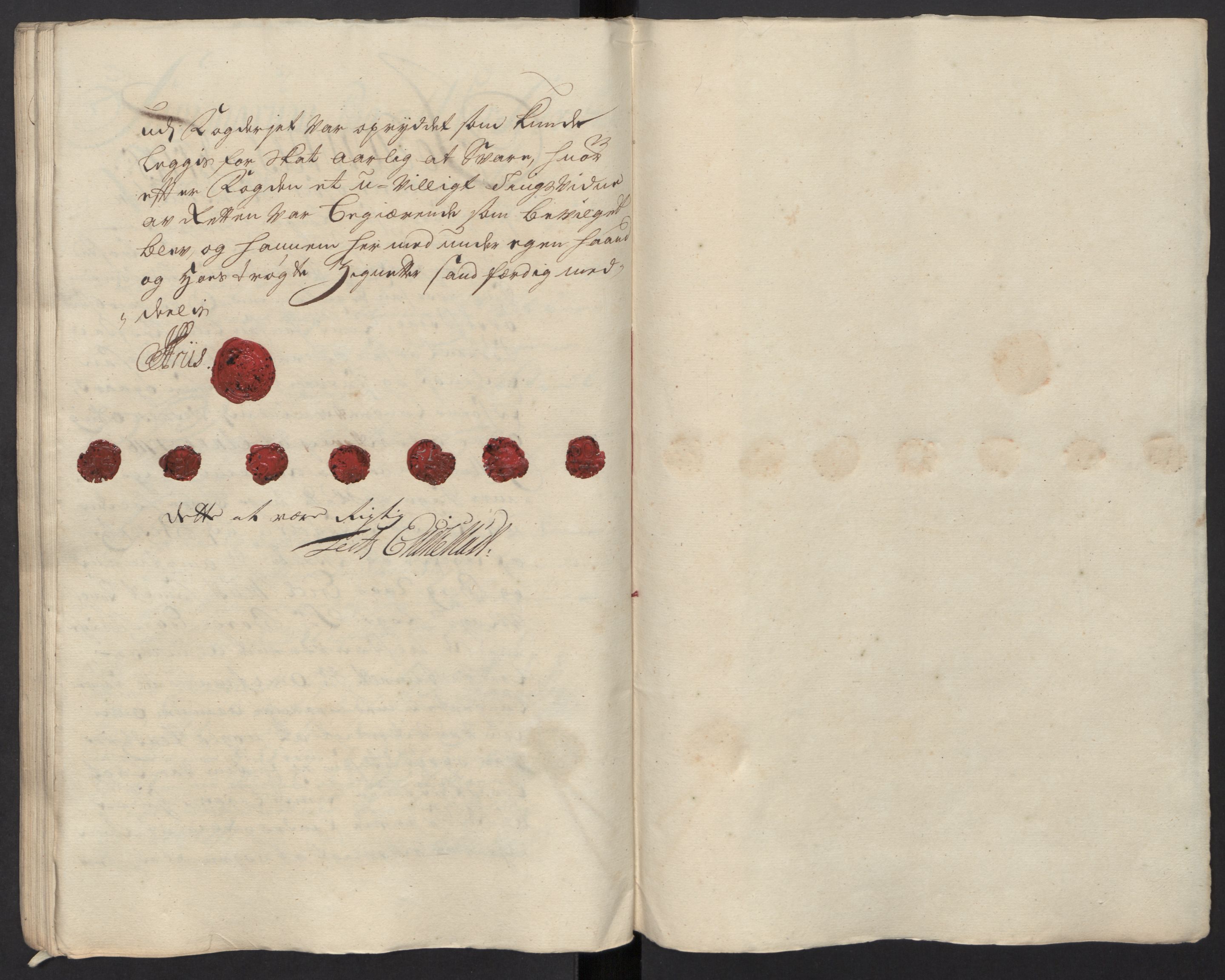 Rentekammeret inntil 1814, Reviderte regnskaper, Fogderegnskap, AV/RA-EA-4092/R55/L3663: Fogderegnskap Romsdal, 1715-1716, s. 330