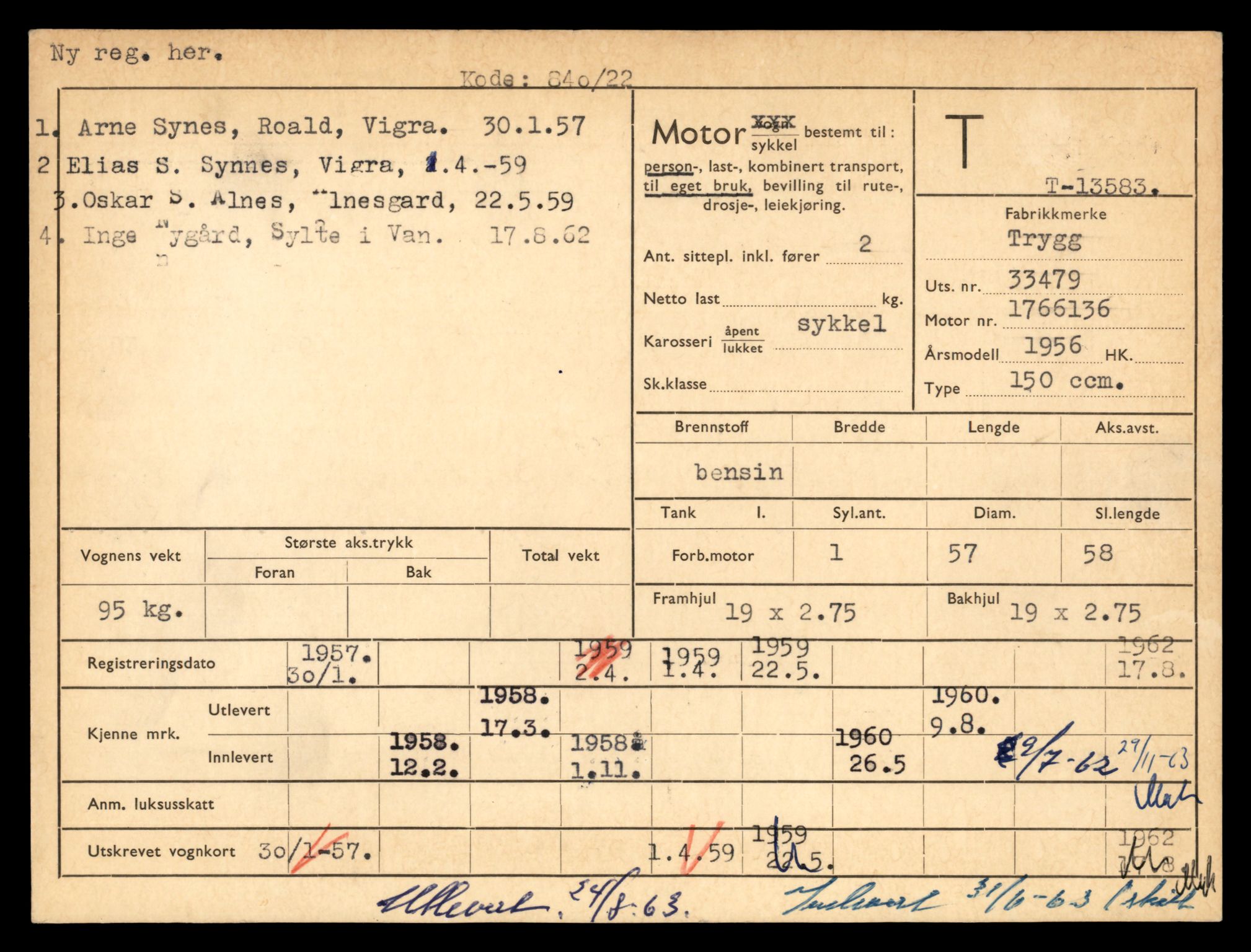 Møre og Romsdal vegkontor - Ålesund trafikkstasjon, AV/SAT-A-4099/F/Fe/L0040: Registreringskort for kjøretøy T 13531 - T 13709, 1927-1998, s. 929