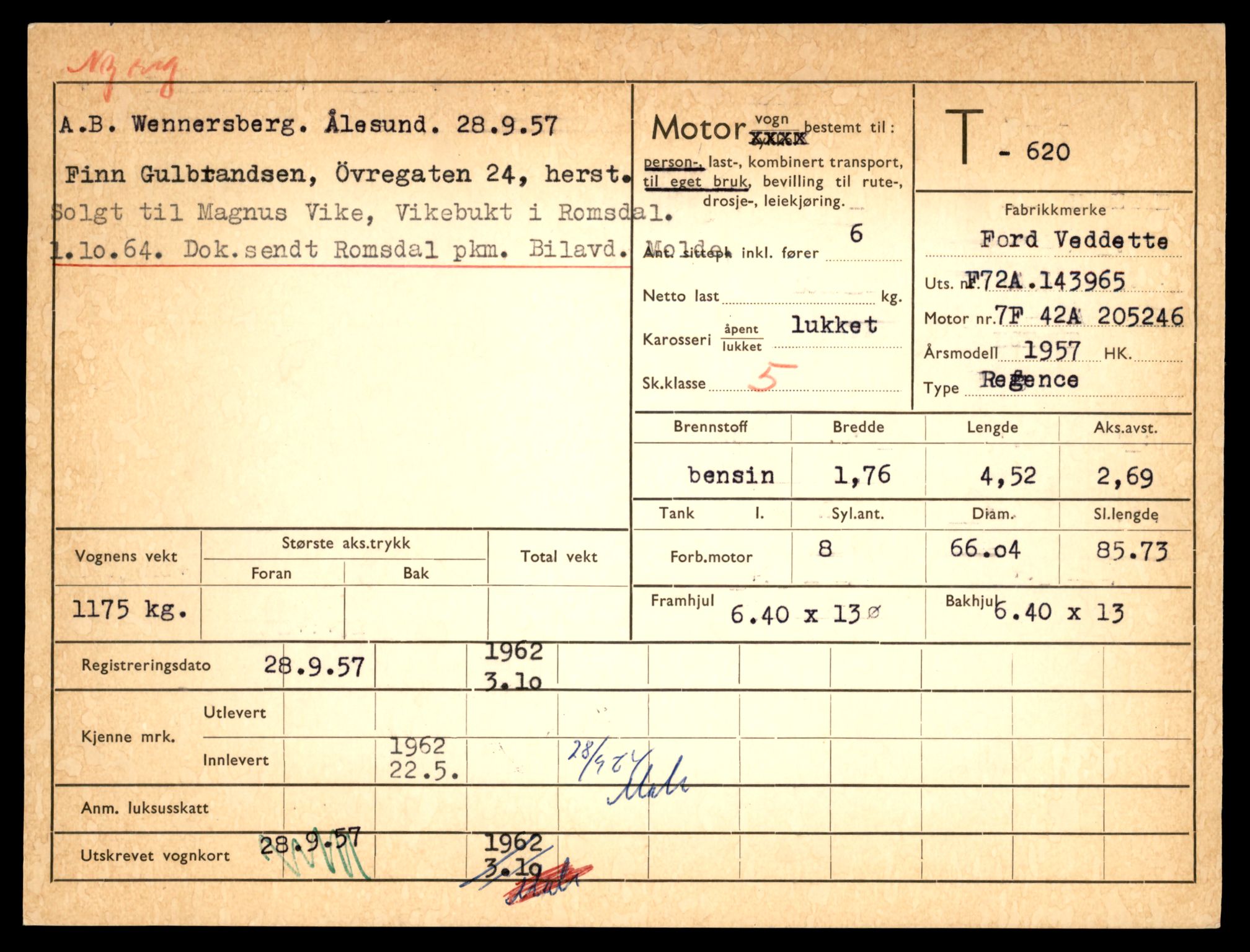 Møre og Romsdal vegkontor - Ålesund trafikkstasjon, AV/SAT-A-4099/F/Fe/L0006: Registreringskort for kjøretøy T 547 - T 650, 1927-1998, s. 2211