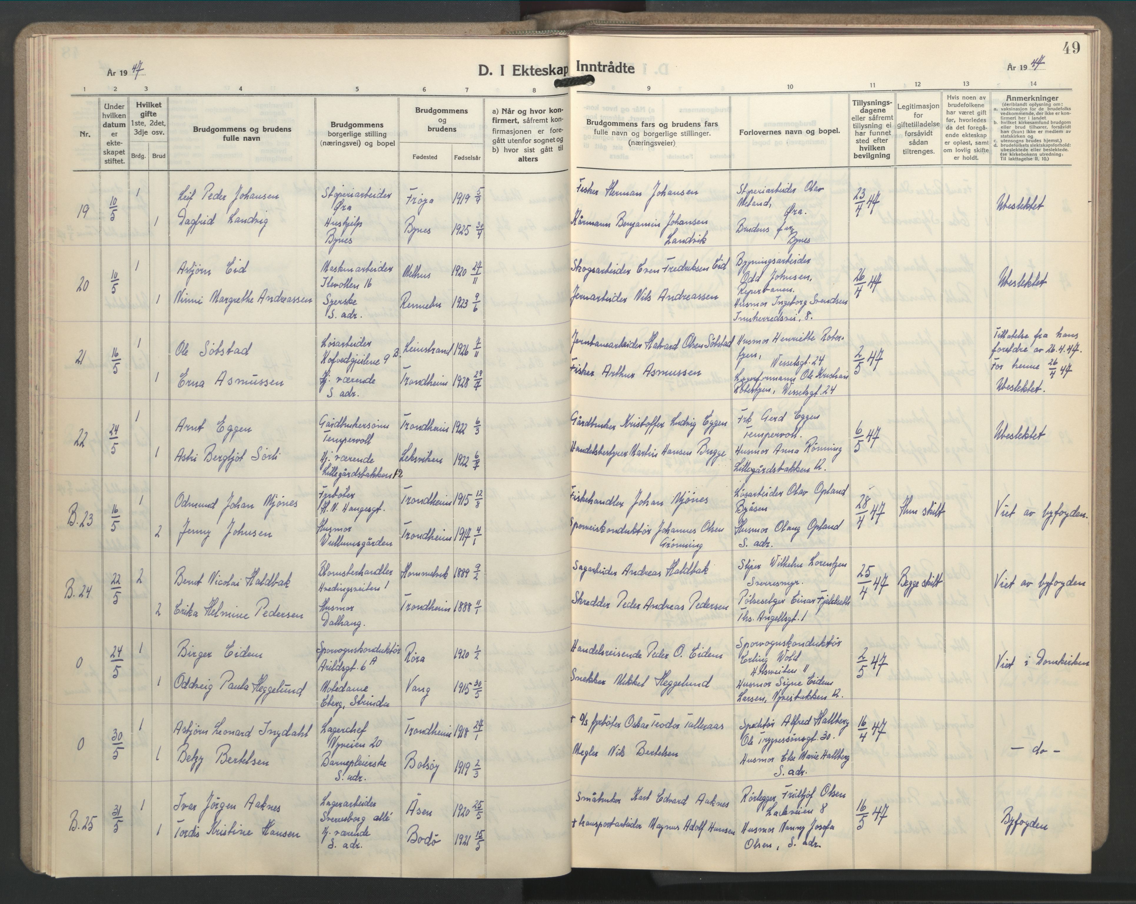 Ministerialprotokoller, klokkerbøker og fødselsregistre - Sør-Trøndelag, AV/SAT-A-1456/603/L0177: Klokkerbok nr. 603C05, 1941-1952, s. 49