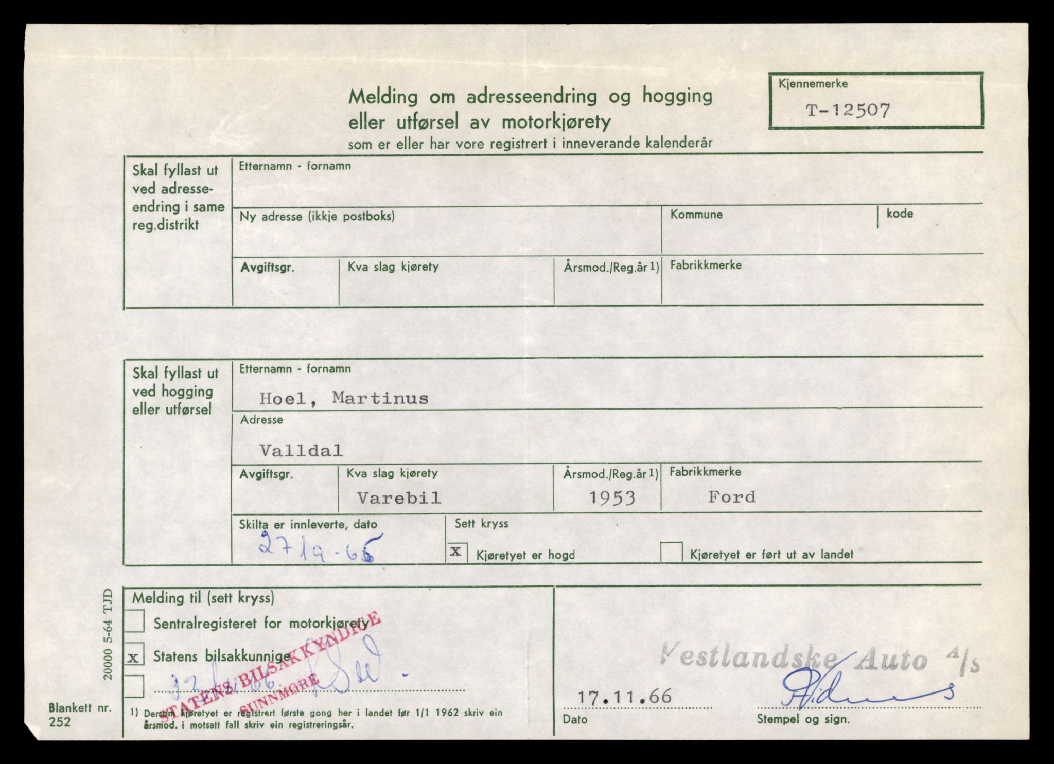 Møre og Romsdal vegkontor - Ålesund trafikkstasjon, AV/SAT-A-4099/F/Fe/L0034: Registreringskort for kjøretøy T 12500 - T 12652, 1927-1998, s. 185