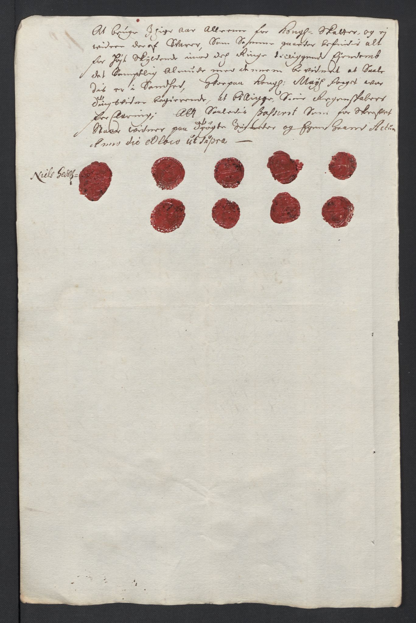 Rentekammeret inntil 1814, Reviderte regnskaper, Fogderegnskap, AV/RA-EA-4092/R18/L1295: Fogderegnskap Hadeland, Toten og Valdres, 1697, s. 242