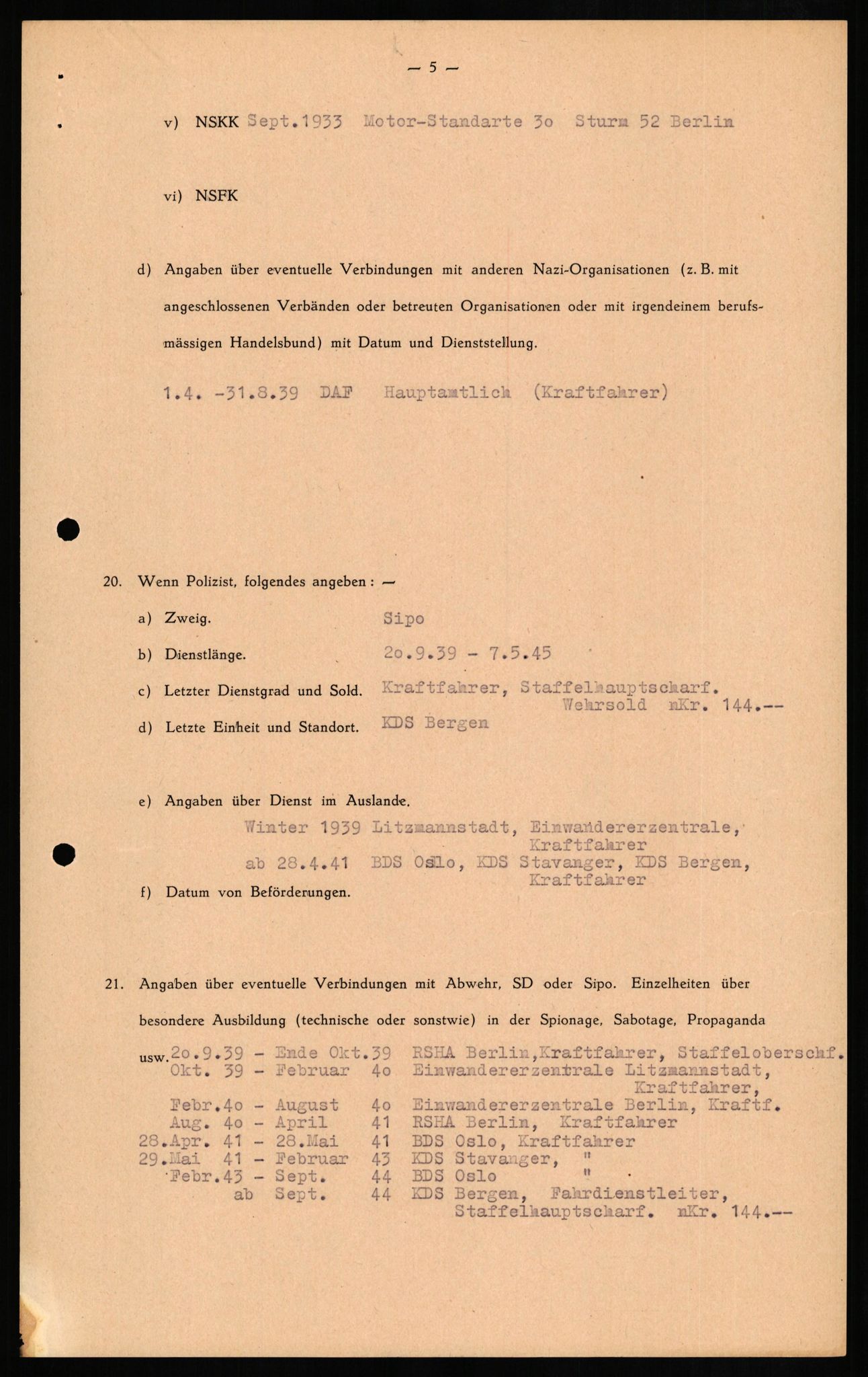 Forsvaret, Forsvarets overkommando II, AV/RA-RAFA-3915/D/Db/L0013: CI Questionaires. Tyske okkupasjonsstyrker i Norge. Tyskere., 1945-1946, s. 349