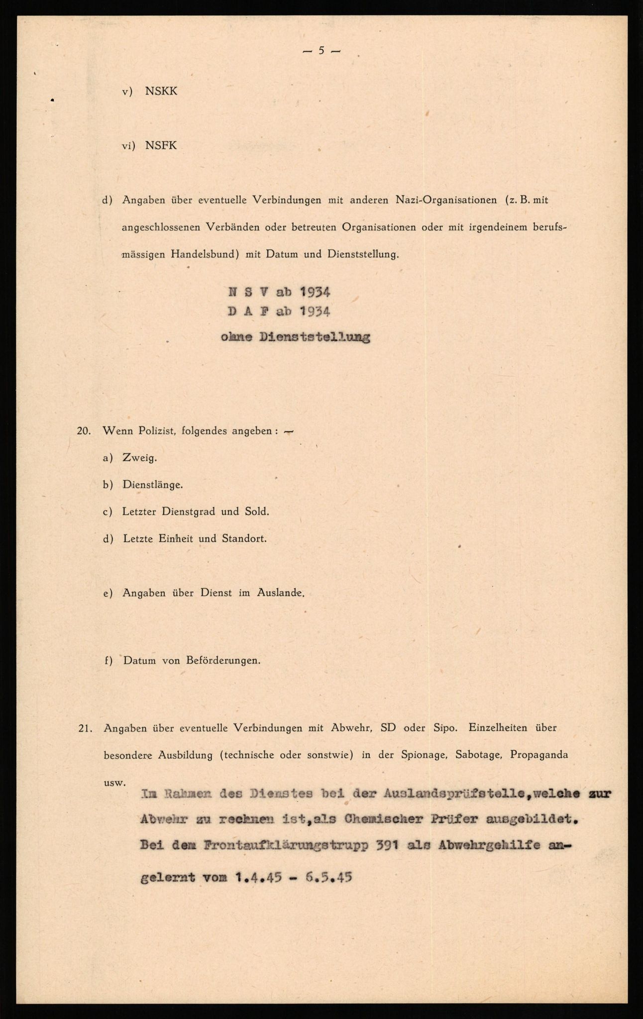 Forsvaret, Forsvarets overkommando II, AV/RA-RAFA-3915/D/Db/L0023: CI Questionaires. Tyske okkupasjonsstyrker i Norge. Tyskere., 1945-1946, s. 240