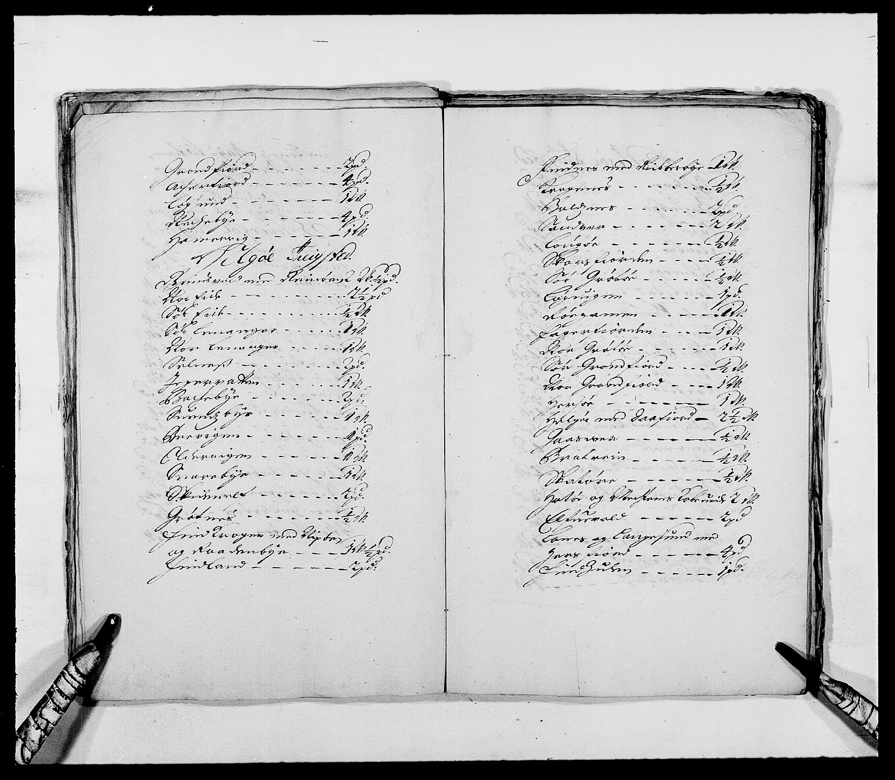 Rentekammeret inntil 1814, Reviderte regnskaper, Fogderegnskap, RA/EA-4092/R68/L4751: Fogderegnskap Senja og Troms, 1690-1693, s. 308