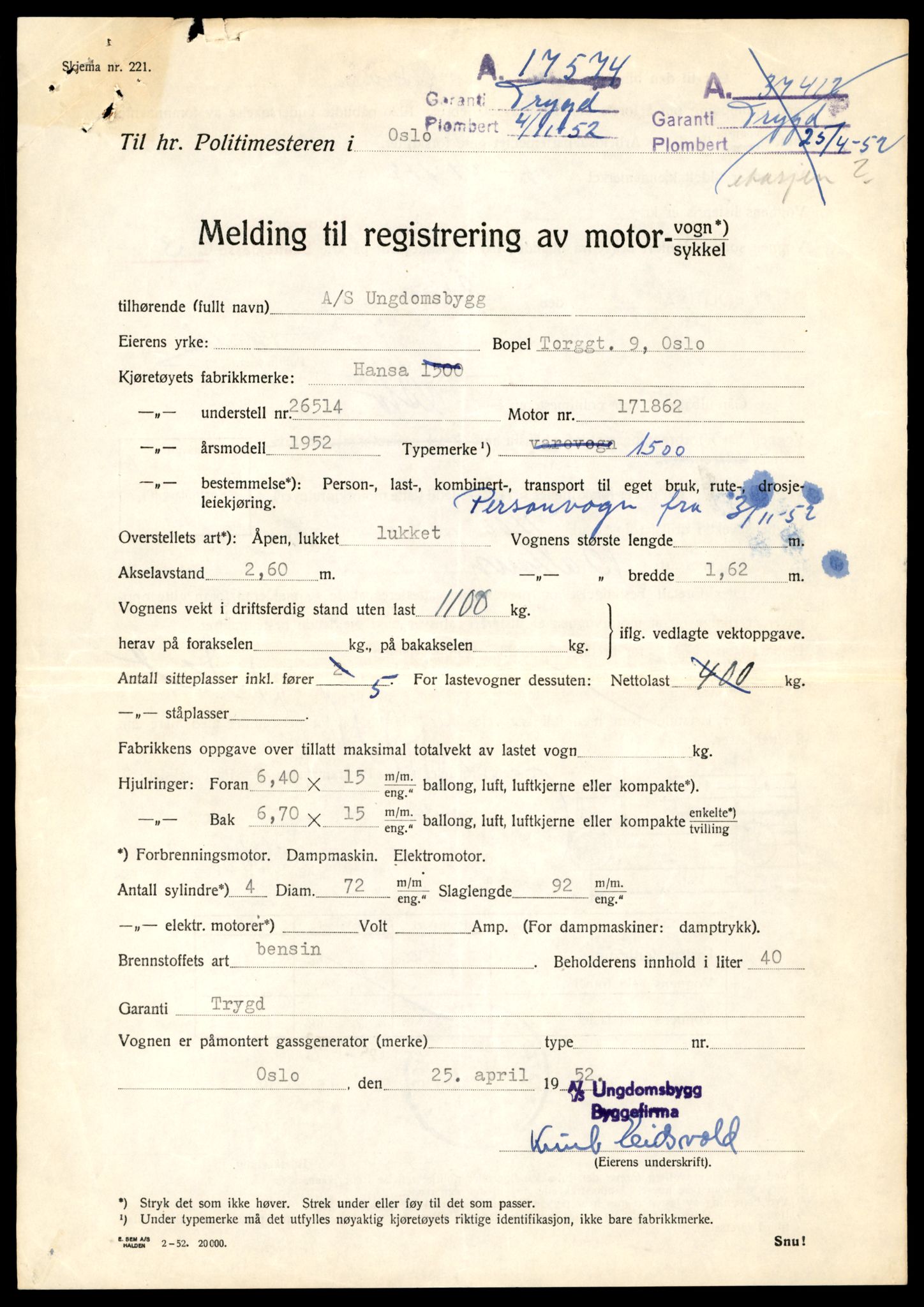 Møre og Romsdal vegkontor - Ålesund trafikkstasjon, AV/SAT-A-4099/F/Fe/L0049: Registreringskort for kjøretøy T 14864 - T 18613, 1927-1998, s. 2481