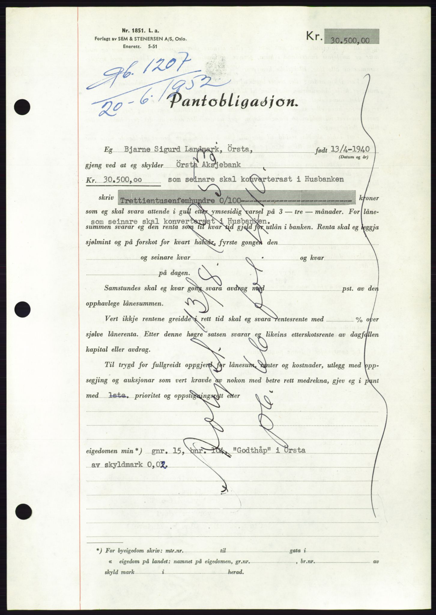 Søre Sunnmøre sorenskriveri, AV/SAT-A-4122/1/2/2C/L0121: Pantebok nr. 9B, 1951-1952, Dagboknr: 1207/1952