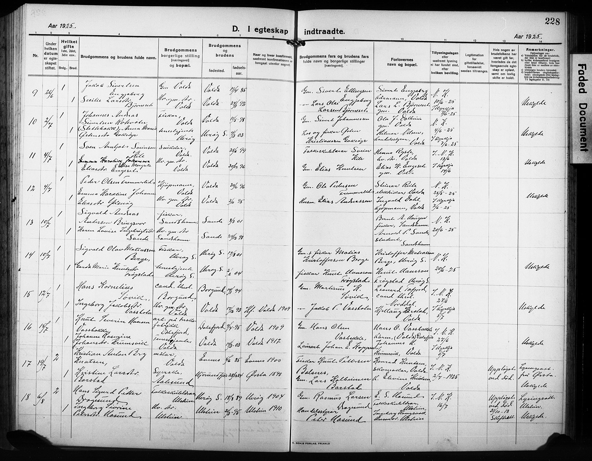 Ministerialprotokoller, klokkerbøker og fødselsregistre - Møre og Romsdal, AV/SAT-A-1454/511/L0160: Klokkerbok nr. 511C06, 1920-1932, s. 228