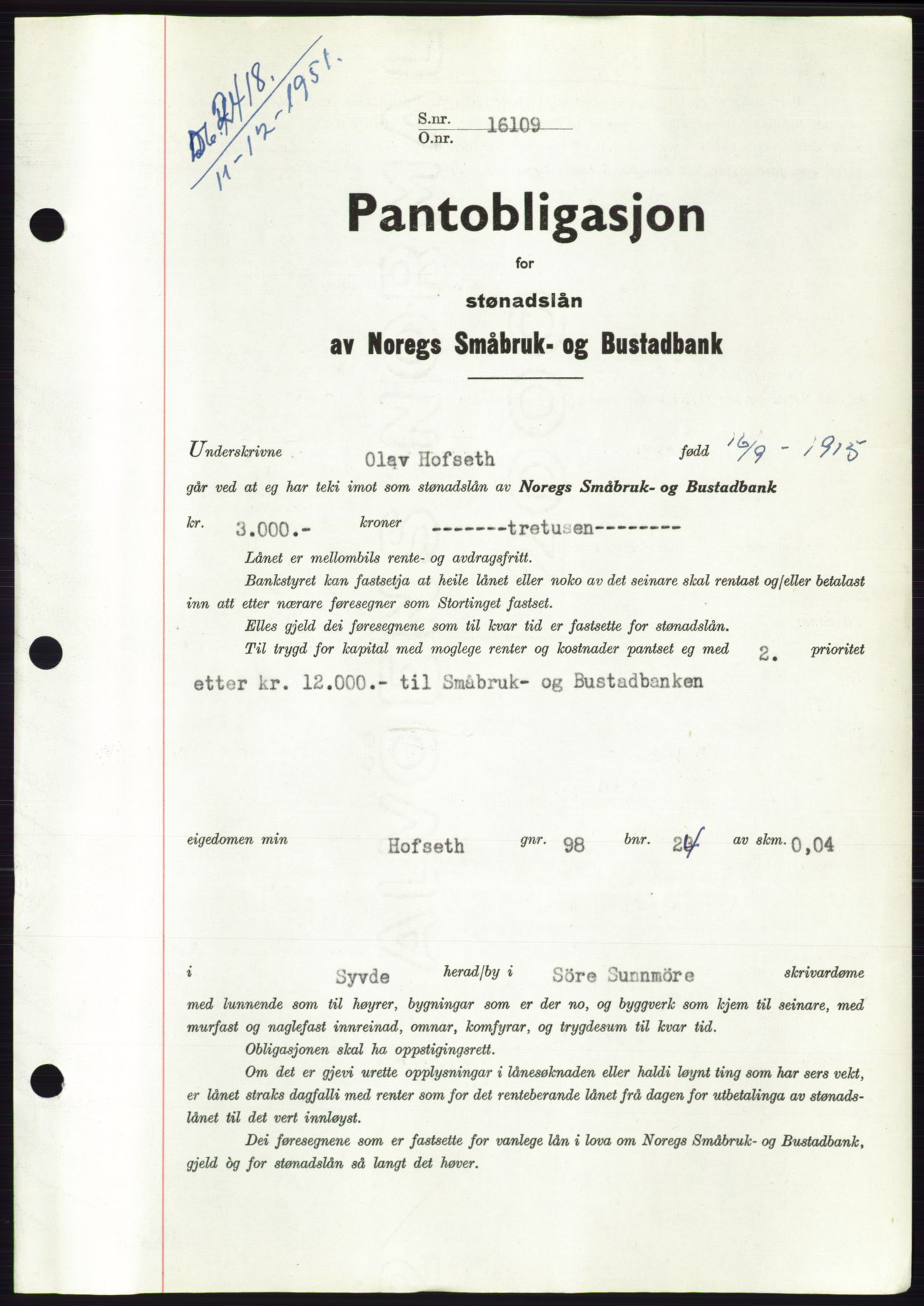 Søre Sunnmøre sorenskriveri, SAT/A-4122/1/2/2C/L0120: Pantebok nr. 8B, 1951-1951, Dagboknr: 2418/1951