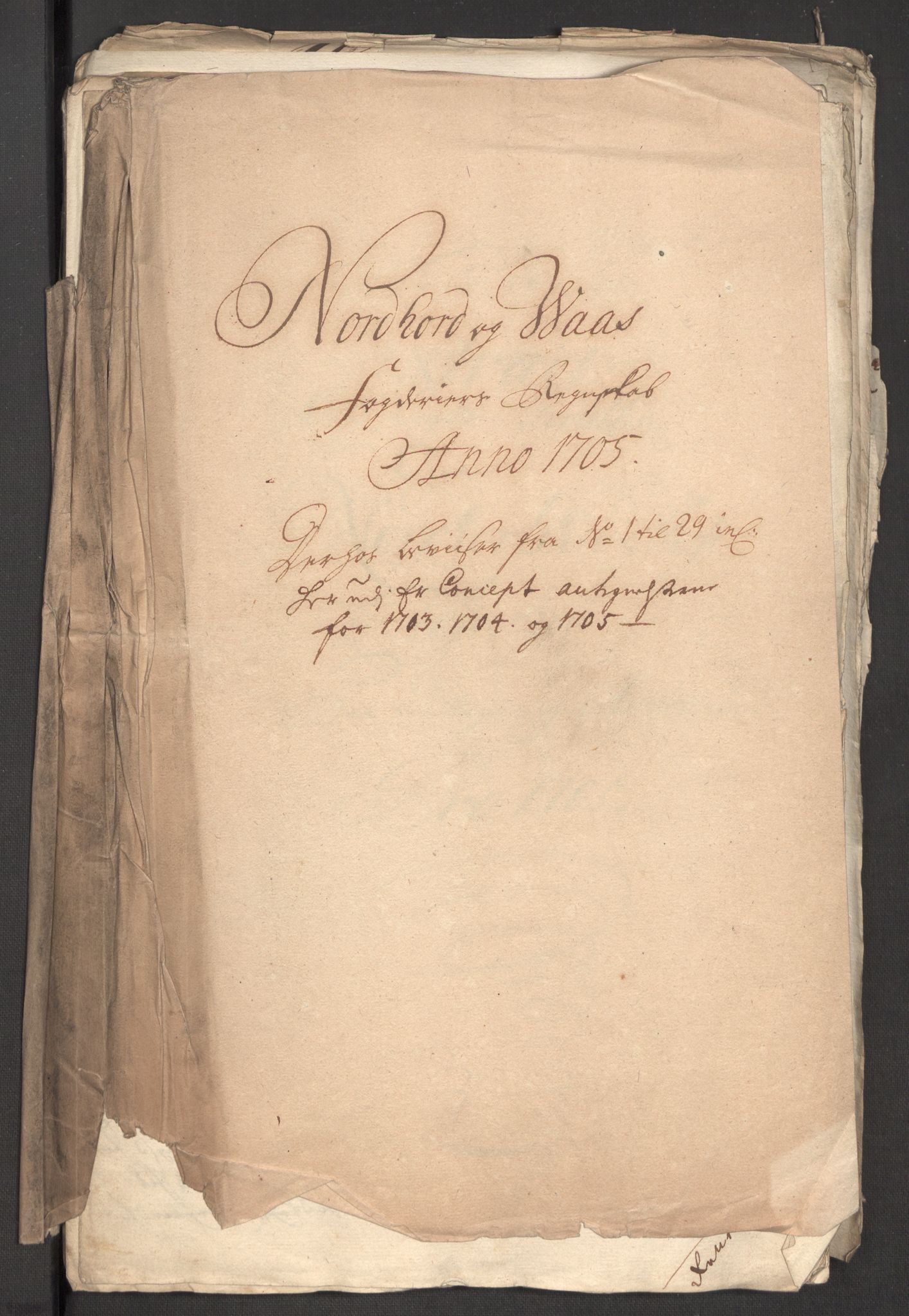 Rentekammeret inntil 1814, Reviderte regnskaper, Fogderegnskap, RA/EA-4092/R51/L3187: Fogderegnskap Nordhordland og Voss, 1704-1705, s. 228