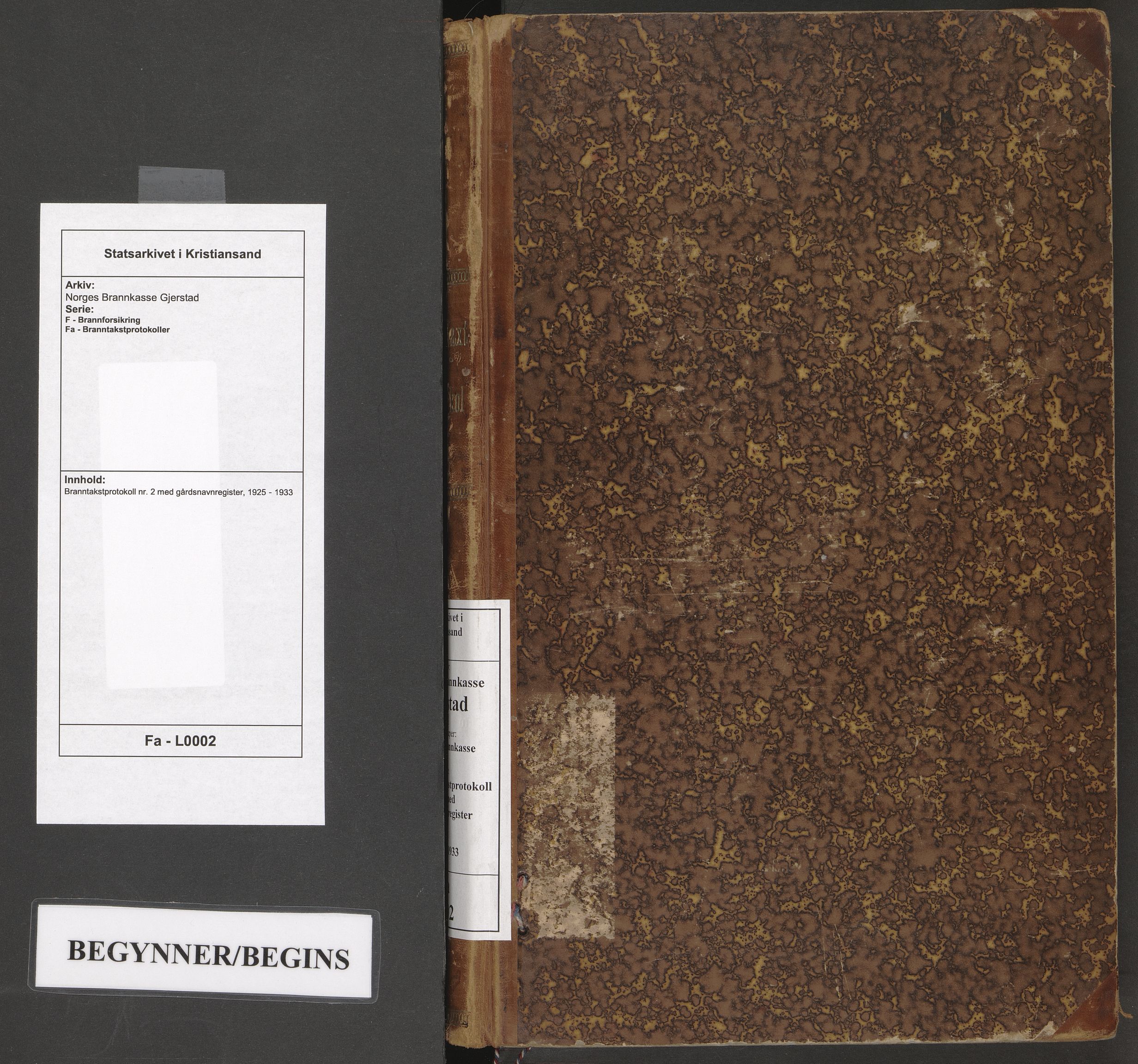 Norges Brannkasse Gjerstad, SAK/2241-0017/F/Fa/L0002: Branntakstprotokoll nr. 2 med gårdsnavnregister, 1925-1933